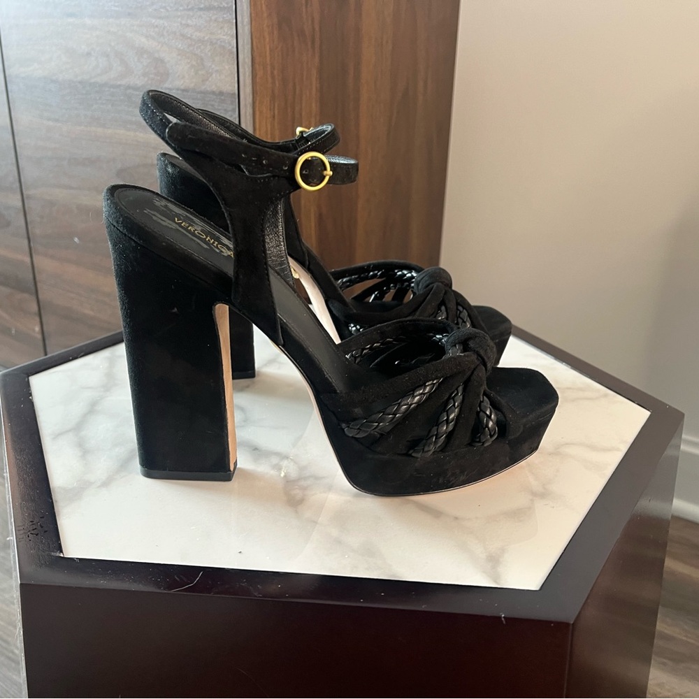Veronica Beard Black Sandals with Gold Buckle